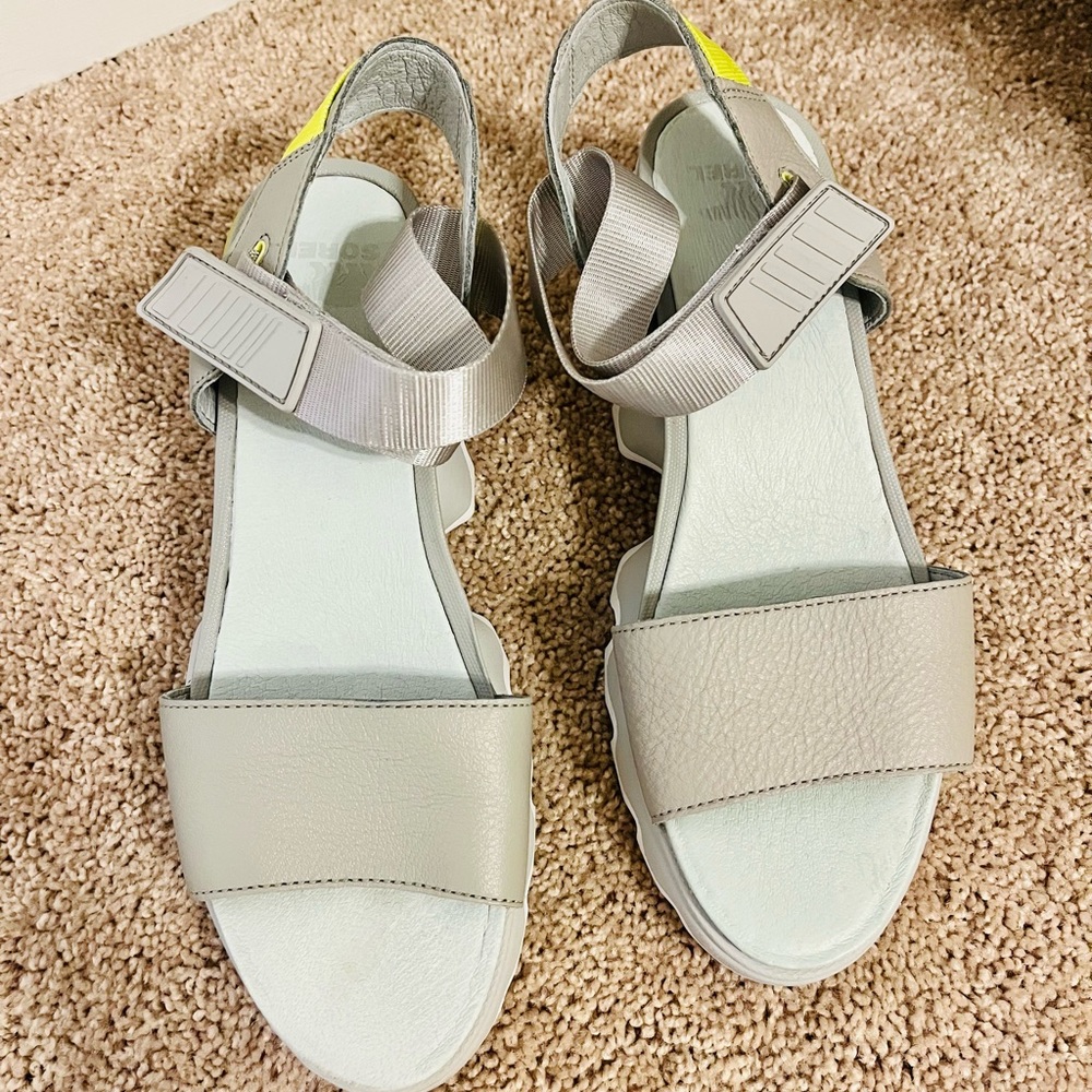 Sorel Silver/Grey Wedge Sandal